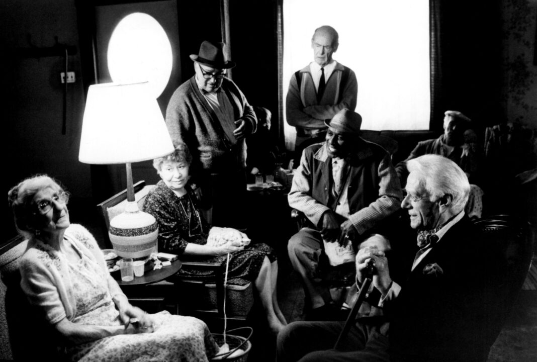 TWILIGHT ZONE: THE MOVIE, (l-r): Helen Shaw, Selma Diamond, Martin Garner, Bill Quinn, Peter Bracco, Scatman Crothers, Murray Matheson, 1983