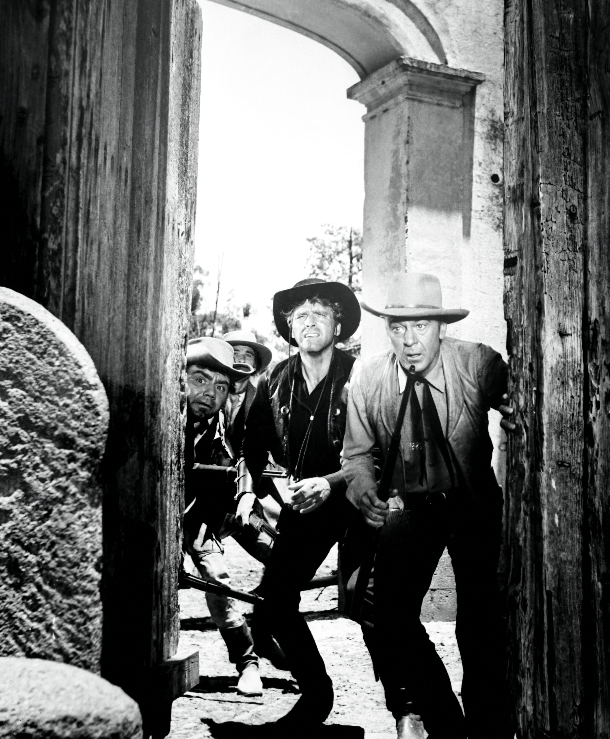 VERA CRUZ, from left, Ernest Borgnine, Charles Bronson, Burt Lancaster, Gary Cooper, 1954