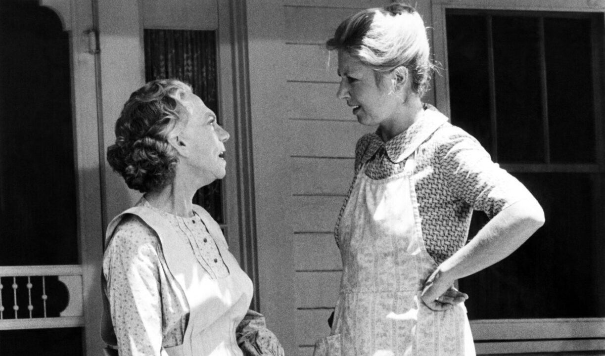 THE WALTONS, from left: Ellen Corby, Michael Learned in 'The Empty Nest' (Season 7, Episode 1, aired September 21, 1978), 1972-81.