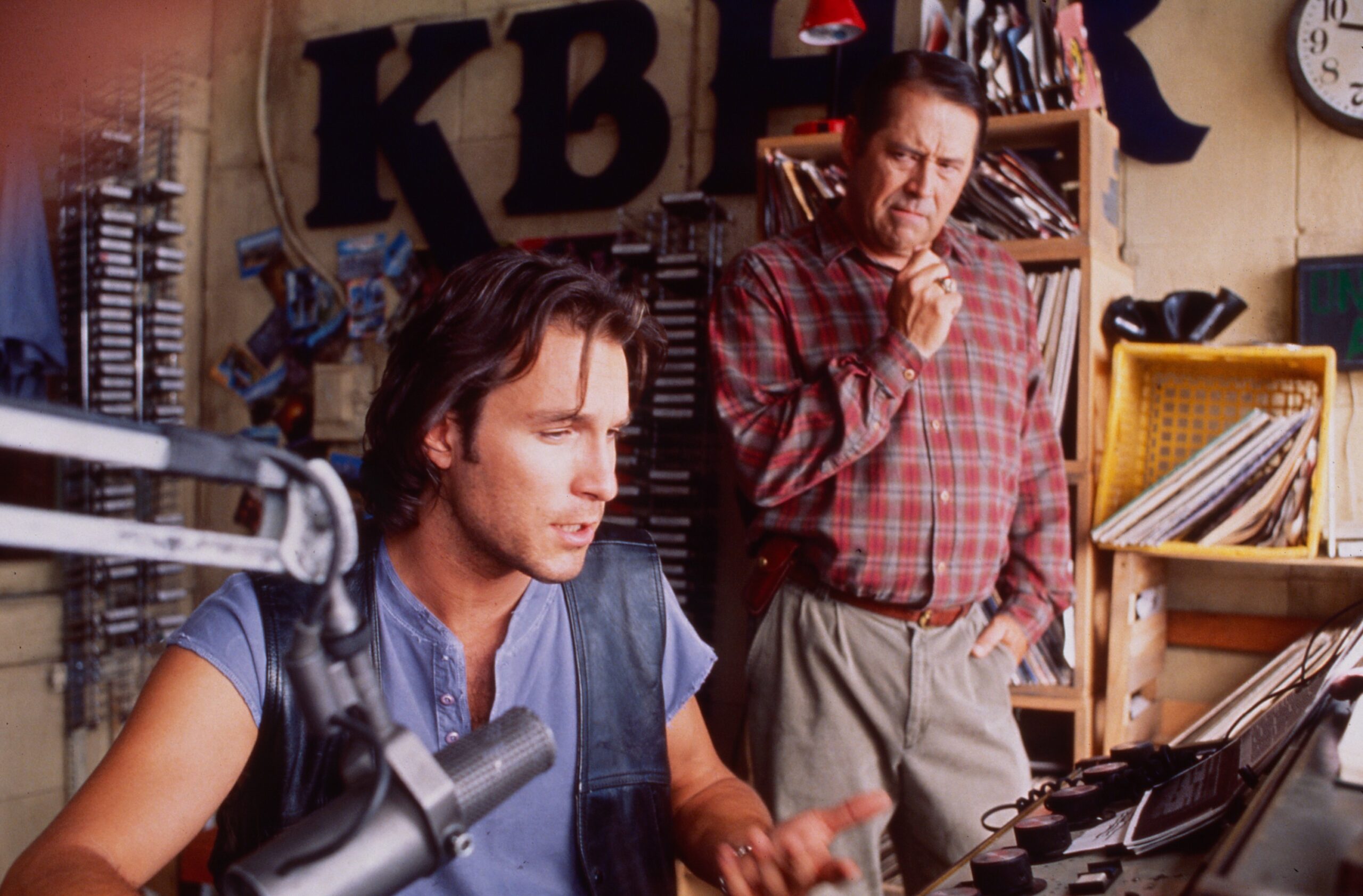 NORTHERN EXPOSURE, John Corbett, Barry Corbin, 1990-1995. photo: Matthew D. Lawrence / © Universal Television / Courtesy: Everett Collection