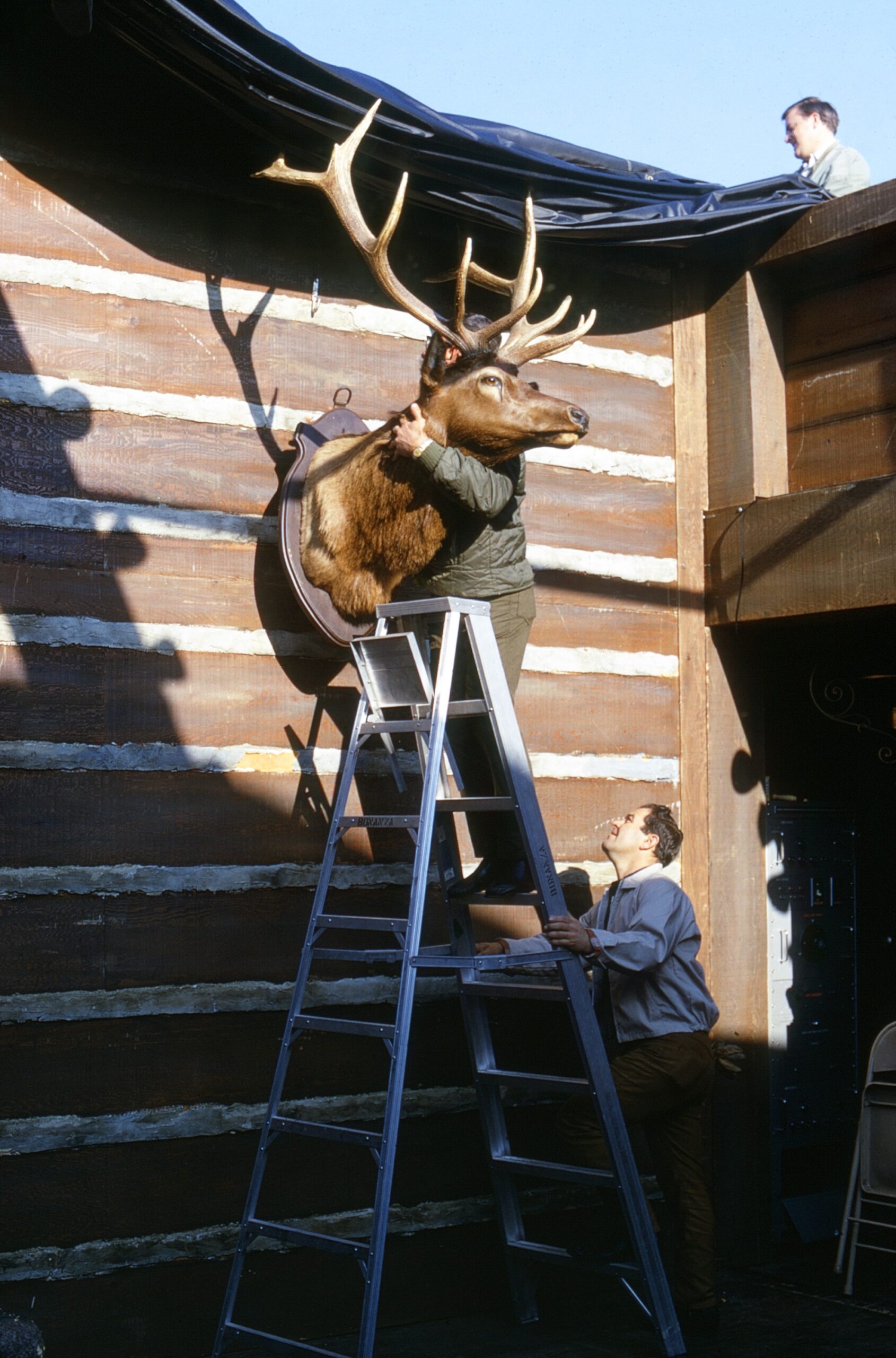 BONANZA, construction of Ponderosa Ranchhouse, on set, 1967, 1959-1973.