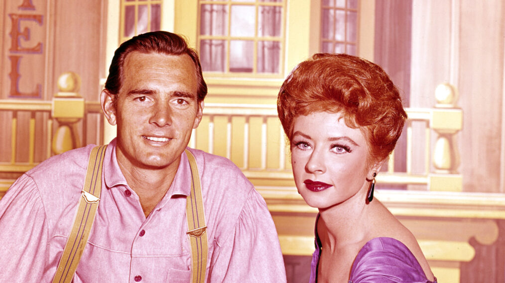 GUNSMOKE, Dennis Weaver, Amanda Blake, 1955-1975