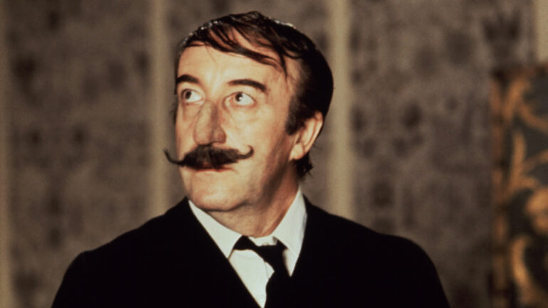 RETURN OF THE PINK PANTHER, Peter Sellers, 1974