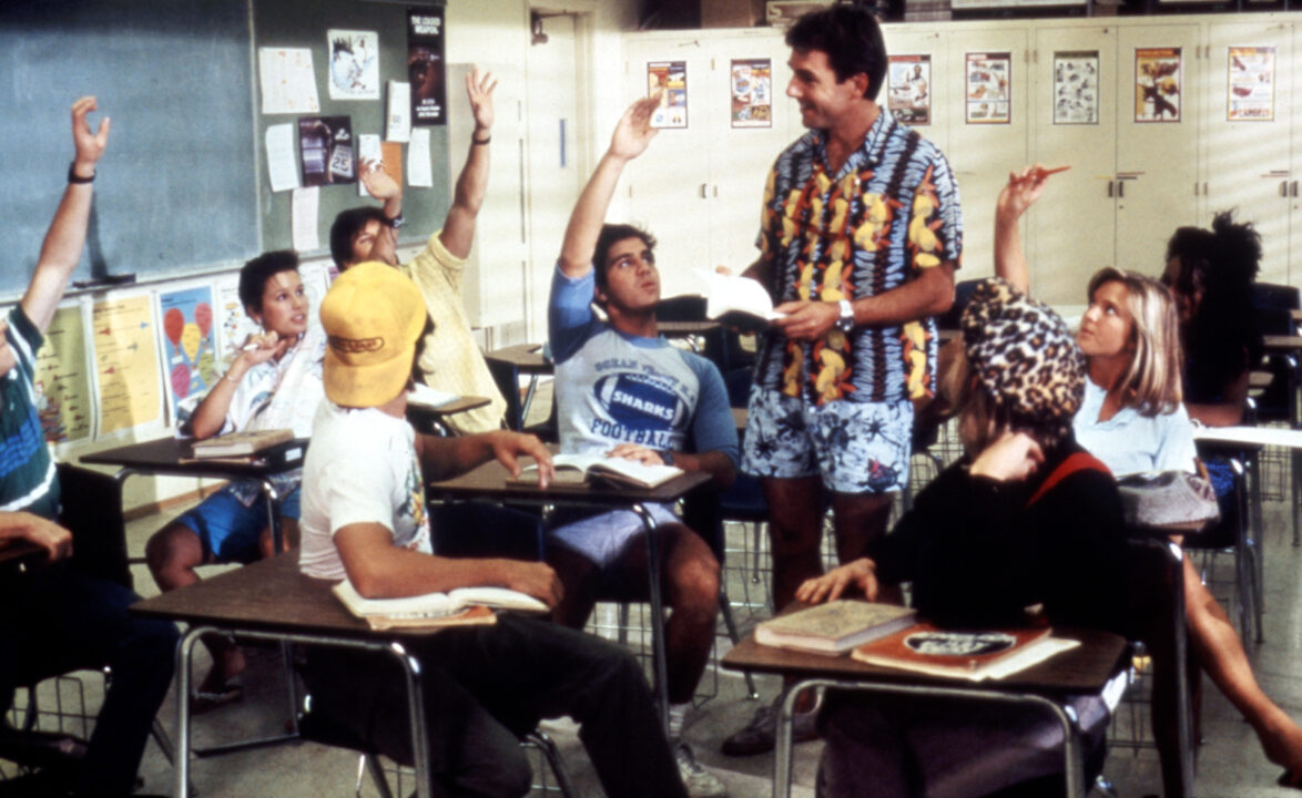 SUMMER SCHOOL, Patrick Labyorteaux (Jock), Mark Harmon (Ctr), Courtney Thorne-Smith, 1987.