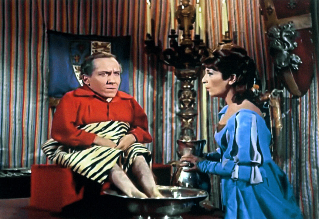 THE WILD WILD WEST, (from left): Michael Dunn, Phoebe Dorin, 'The Night of the Green Terror', (Season 2, aired Nov. 18, 1966), 1965-1970.