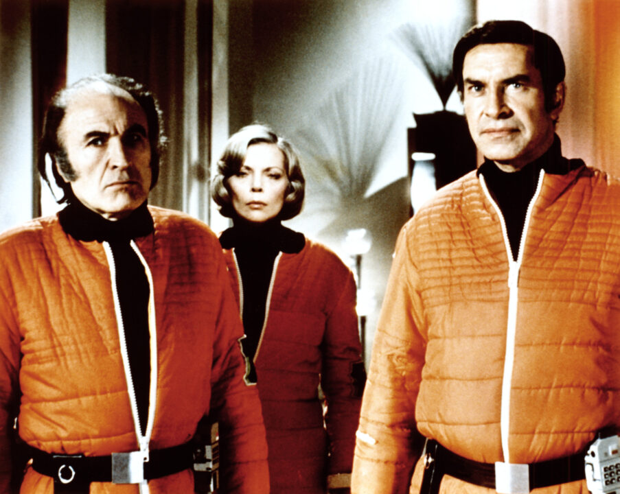 SPACE: 1999, Barry Morse, Barbara Bain, Martin Landau, (Season 1), 1975-77
