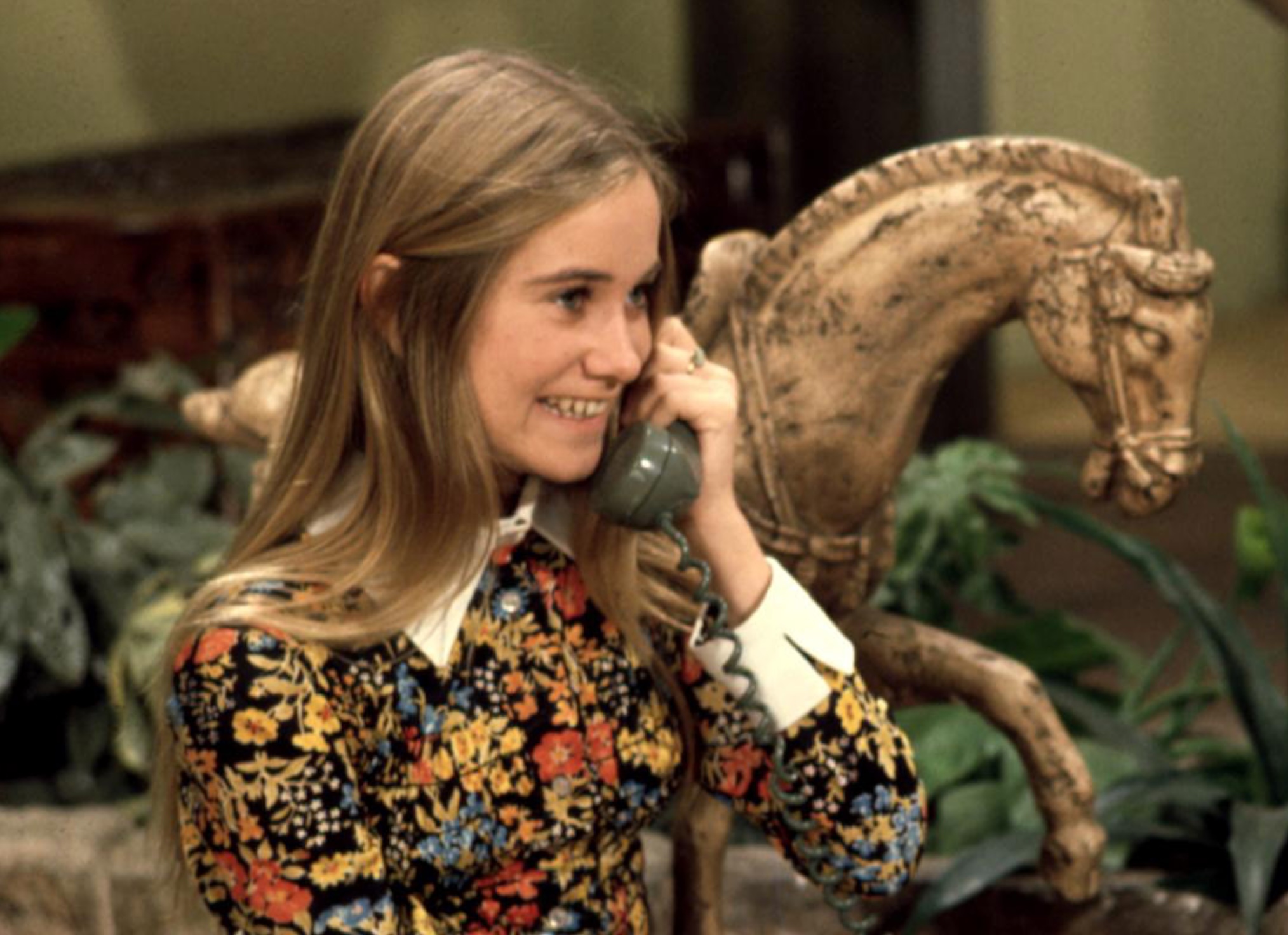 BRADY BUNCH, Maureen McCormick, Eve Plumb, 1969-1974