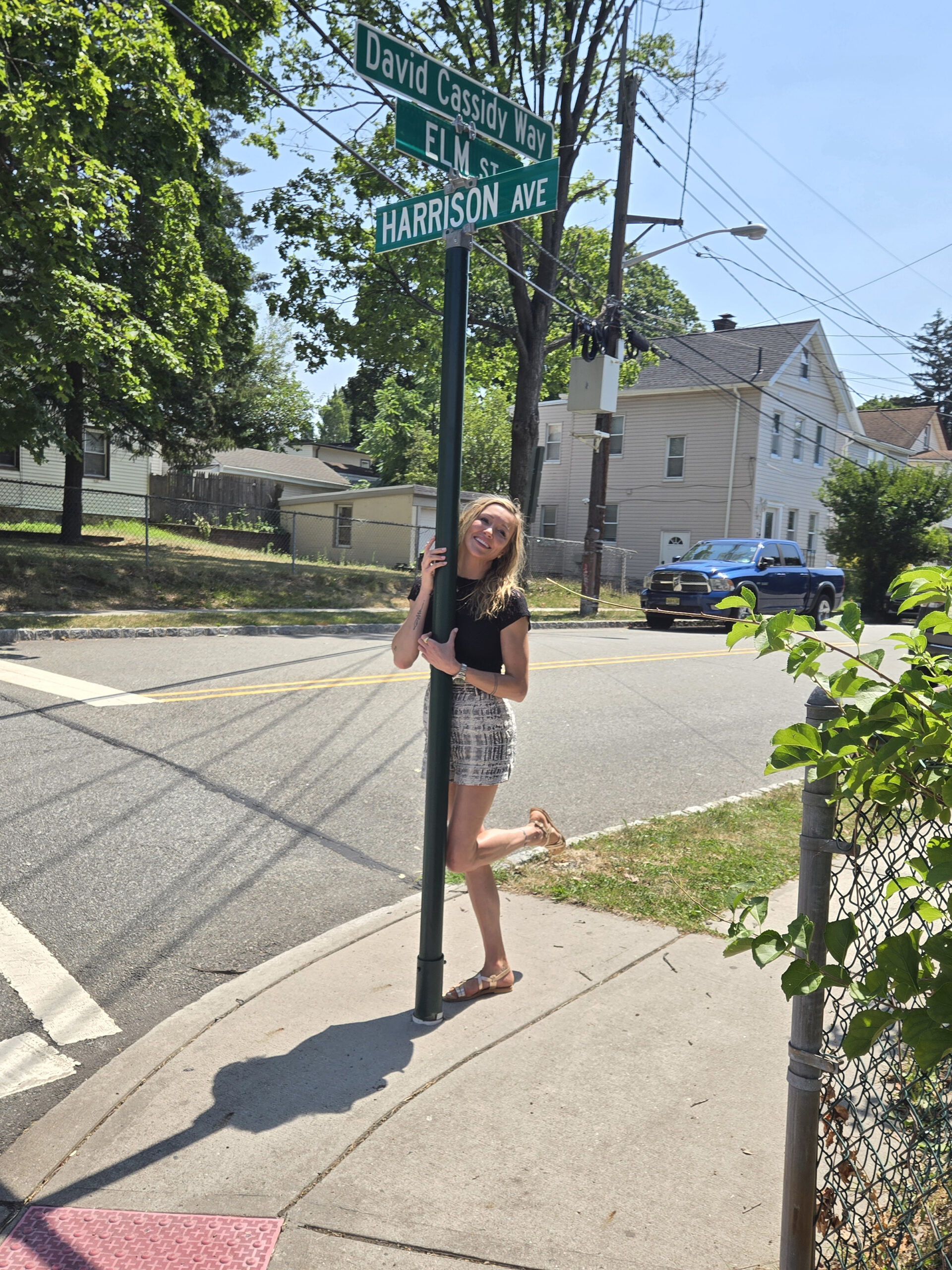 Katie Cassidy with dad David Cassidy's new street sign in New Jersey