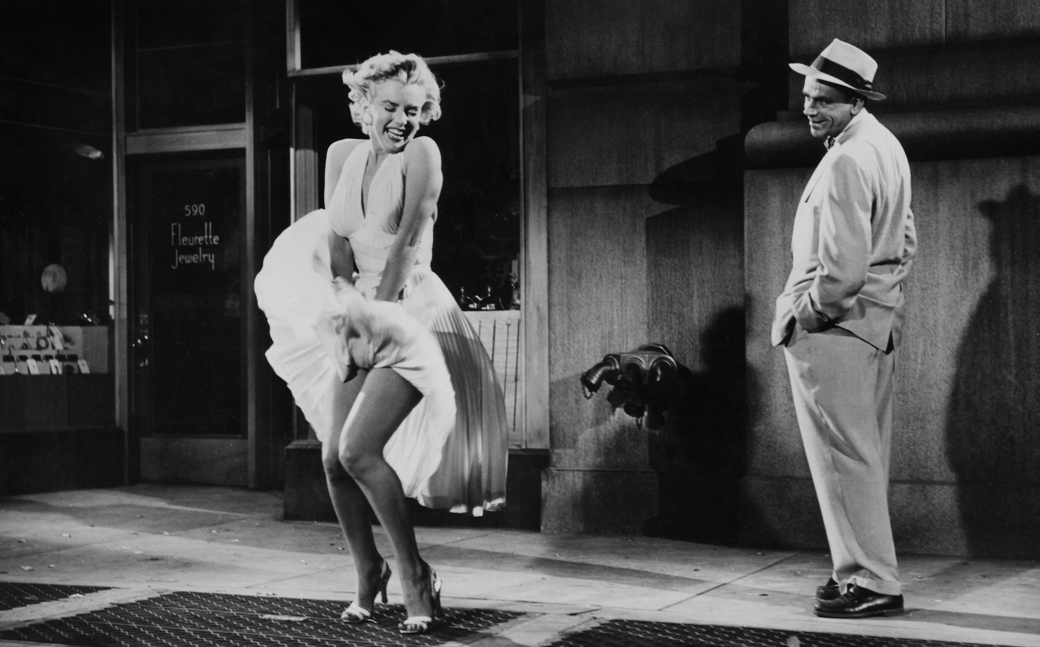 THE SEVEN YEAR ITCH, Marilyn Monroe, Tom Ewell, 1955. TM and Copyright ©20th Century Fox Film Corp. All rights reserved. Courtesy: Everett Collection.