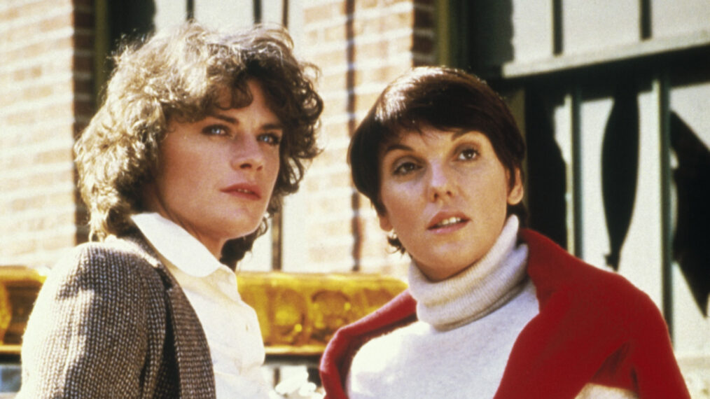 CAGNEY AND LACEY, (from left): Meg Foster, Tyne Daly, (Season 1, 1982), 1982-88.