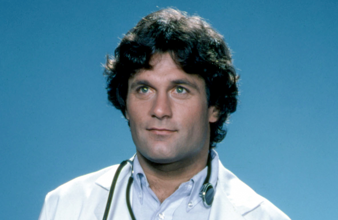 ST. ELSEWHERE, Cynthis Sikes, Christina Pickles, Terence Knox, 1982-1988