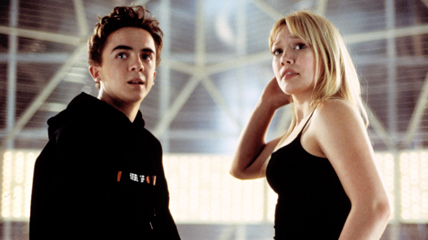 Frankie Muniz Reveals Why He Doesn’t Speak to Hilary Duff