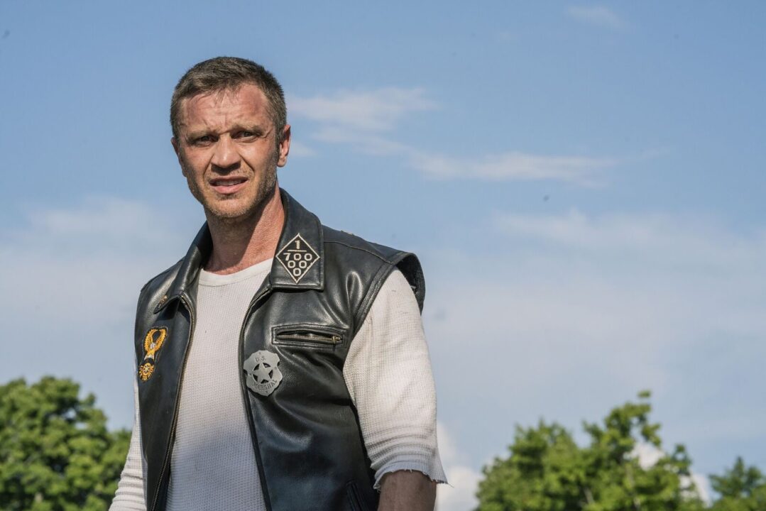 DISTURBING THE PEACE, Devon Sawa, 2020