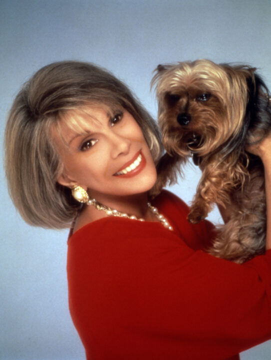 THE JOAN RIVERS SHOW, Joan Rivers & her dog, Spike. (1989-1994)