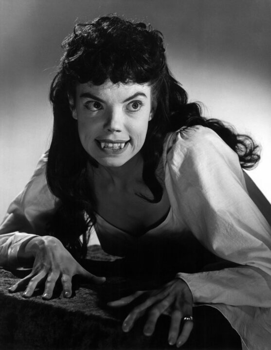 THE BRIDES OF DRACULA, Andree Melly, 1960