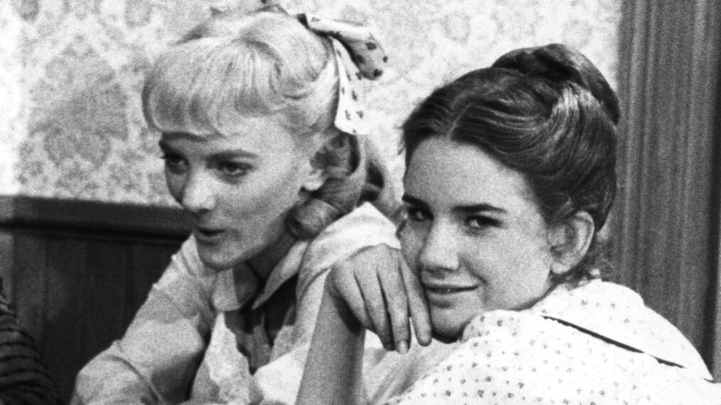 Alison Arngrim and Melissa Gilbert in 'Little House on the Prairie'