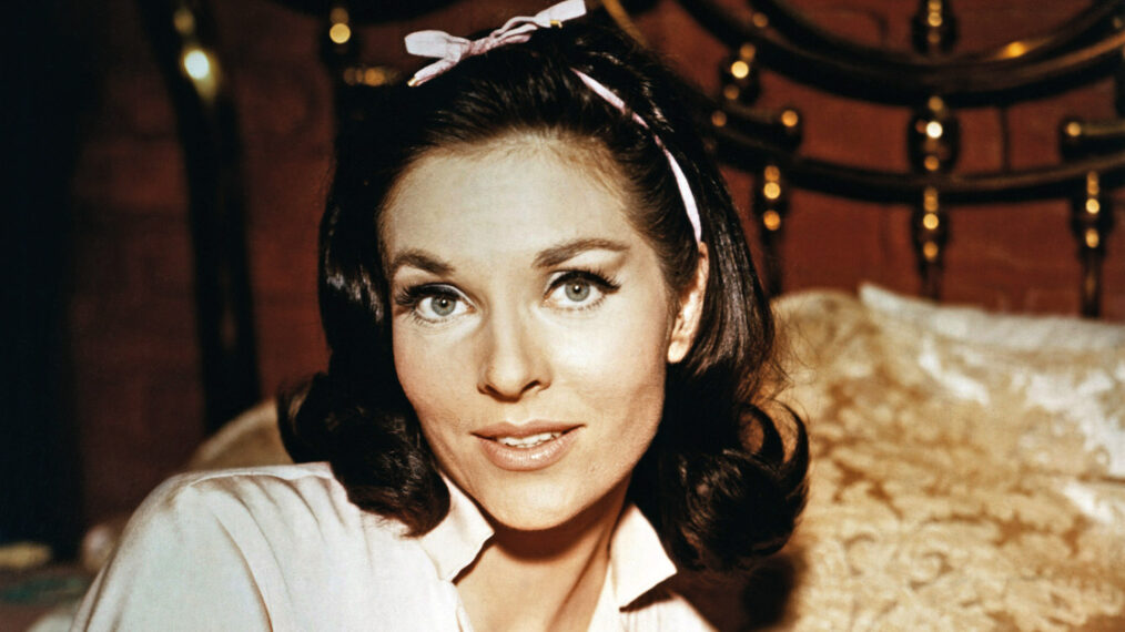 BATMAN, Lee Meriwether (disguised as a reporter), 1966.