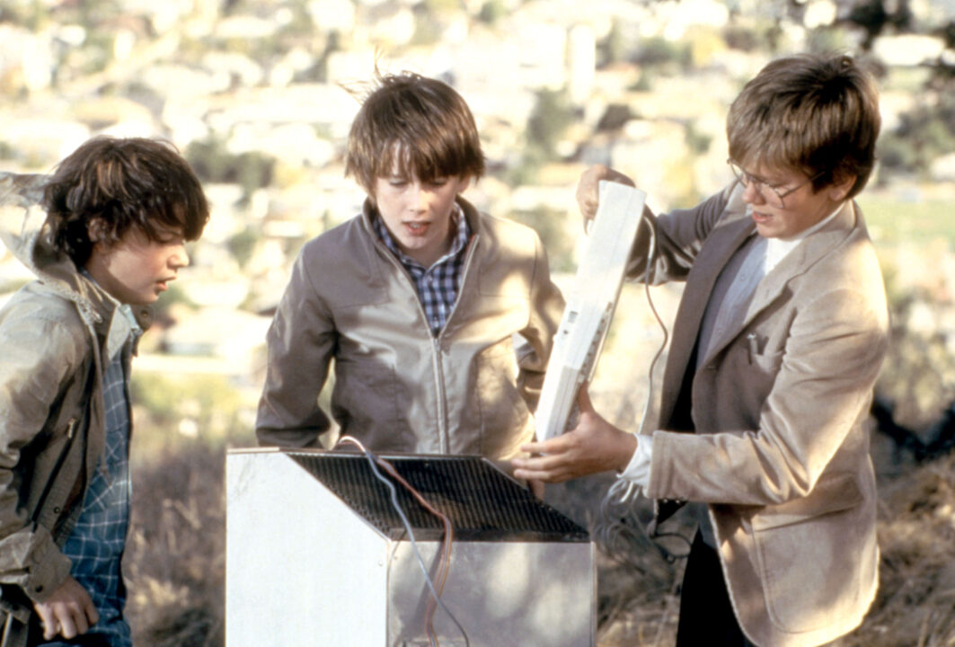 EXPLORERS, Jason Presson, Ethan Hawke, River Phoenix, 1985