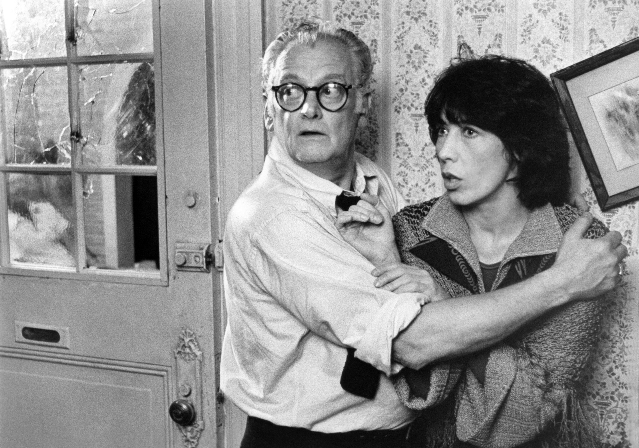 THE LATE SHOW, from left: Art Carney, Lily Tomlin, 1977