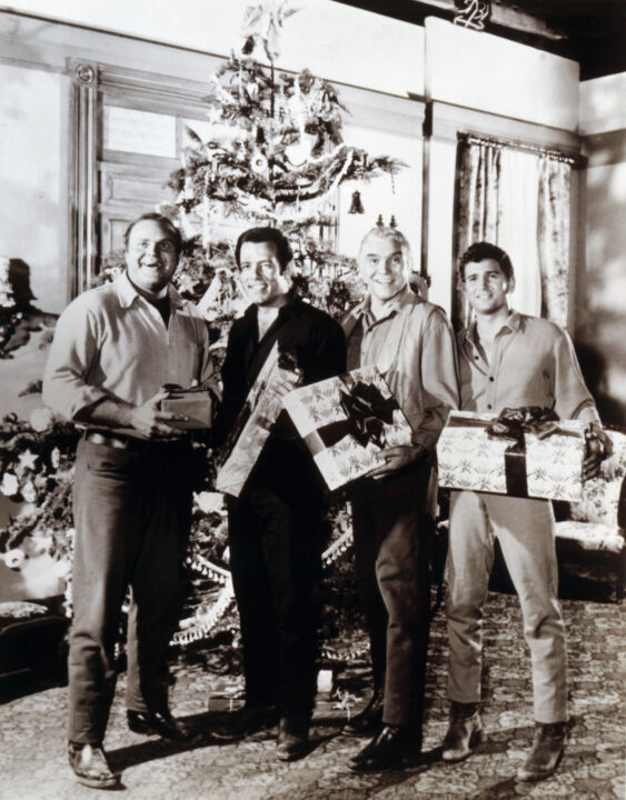 BONANZA, Dan Blocker, Pernell Roberts, Lorne Greene, Michael Landon, 1959-73