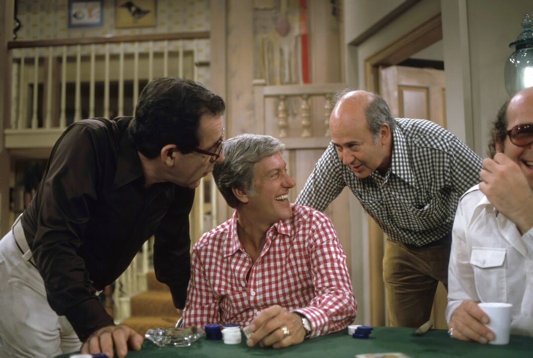 THE NEW DICK VAN DYKE SHOW, from left, executive producer Byron Paul, Dick Van Dyke, screenwriter Carl Reiner, on-set for 'One of the Boys,' aired September 24, 1973