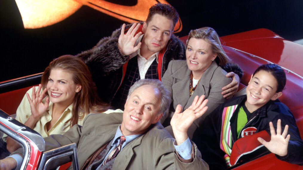 3RD ROCK FROM THE SUN (back l-r): French Stewart, Jane Curtin, Joseph-Gordon Levitt, (front l-r): Kristen Johnston, John Lithgow, (1996-Season 1), 1996-2001