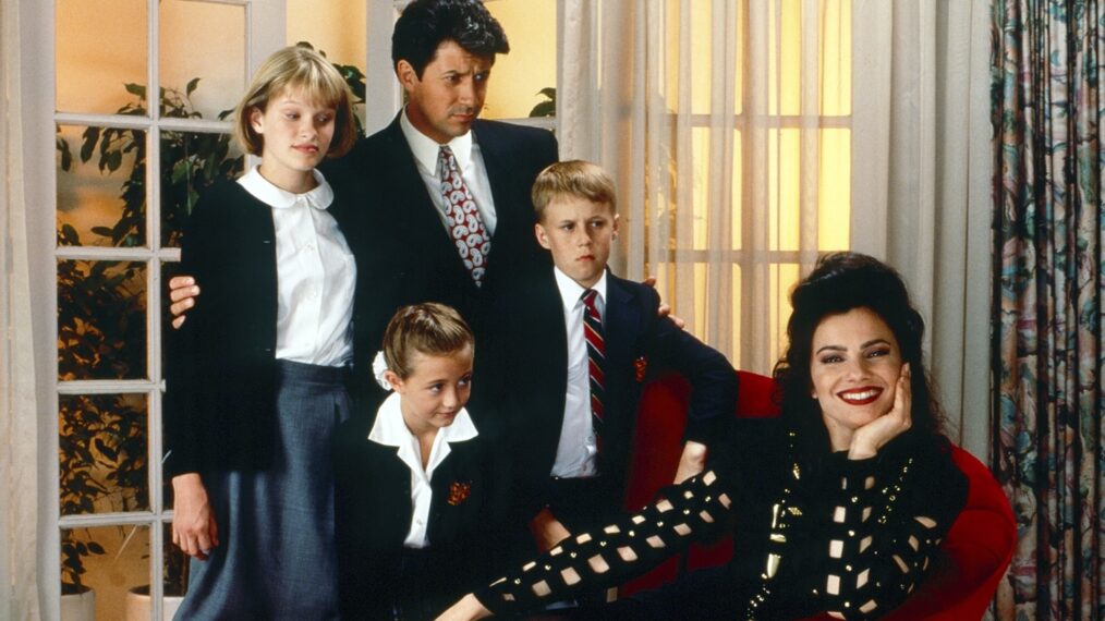 THE NANNY, from left: Nicholle Tom, Madeline Zima, Charles Shaughnessy, Benjamin Salisbury, Fran Drescher, 1993-1999. ph: Cliff Lipson /© CBS/ Courtesy Everett Collection