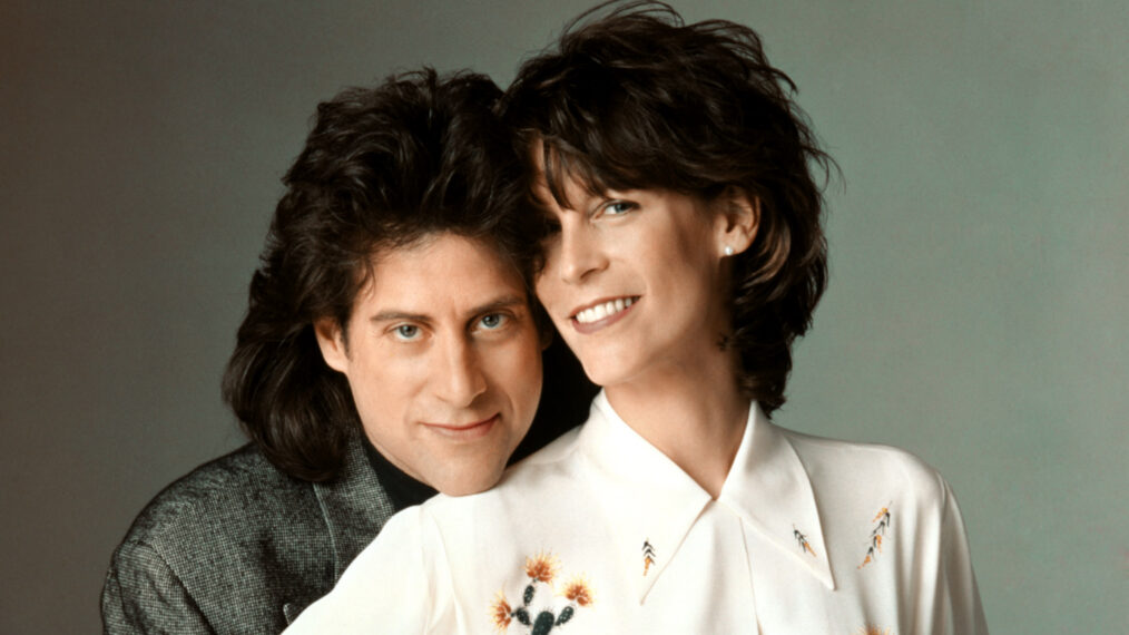 ANYTHING BUT LOVE, Richard Lewis, Jamie Lee Curtis