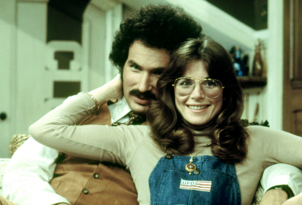 WELCOME BACK, KOTTER, from left: Gabe Kaplan, Marcia Strassman, 1975-79.