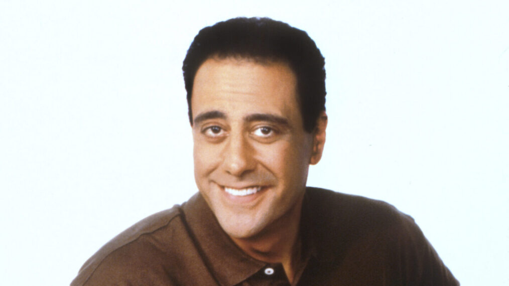 EVERYBODY LOVES RAYMOND, Brad Garrett, (1999), 1996-2005. © CBS / Courtesy: Everett Collection