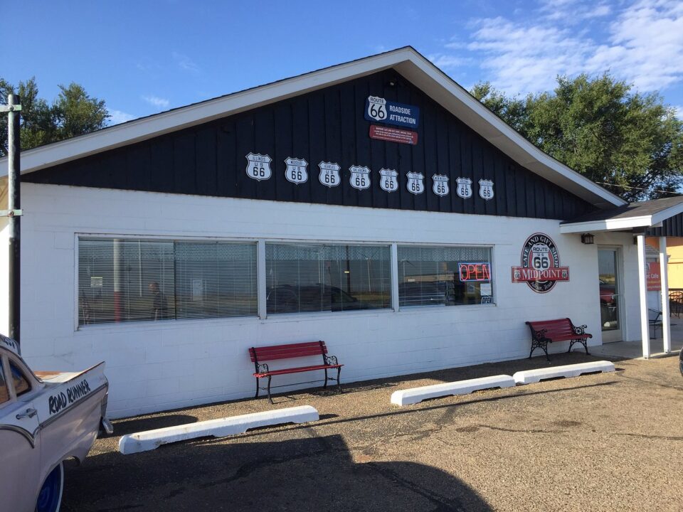 MidPoint Cafe, Texas