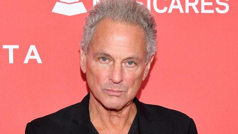 Lindsey Buckingham