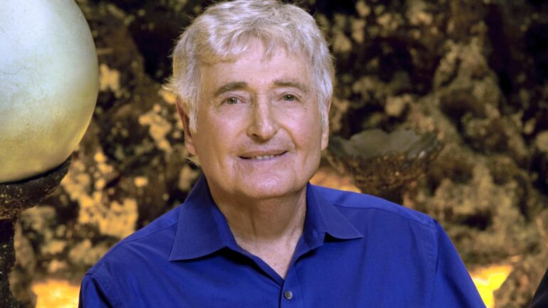 LAND OF THE LOST, from left: producers Sid Krofft, Marty Krofft, on set, 2009. Ph: Ralph Nelson/©Universal/courtesy Everett Collection