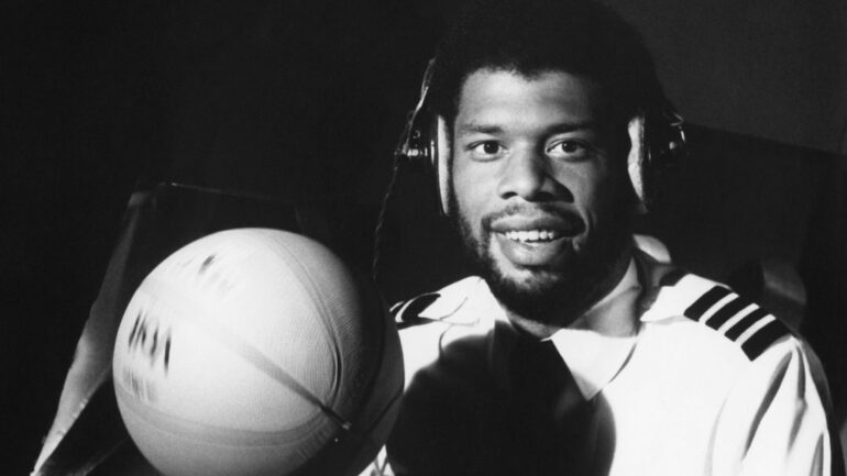 AIRPLANE!, Kareem Abdul-jabbar, 1980.