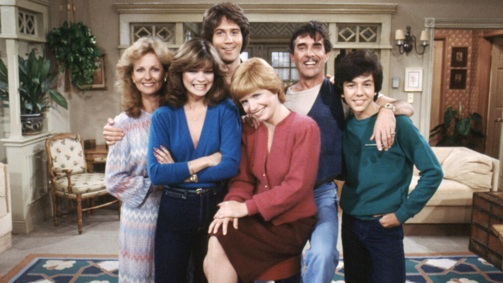 ONE DAY AT A TIME, Shelley Fabares, Valerie Bertinelli, Boyd Gaines, Bonnie Franklin, Pat Harrington Jr., Glenn Scarpelli, 1975-84