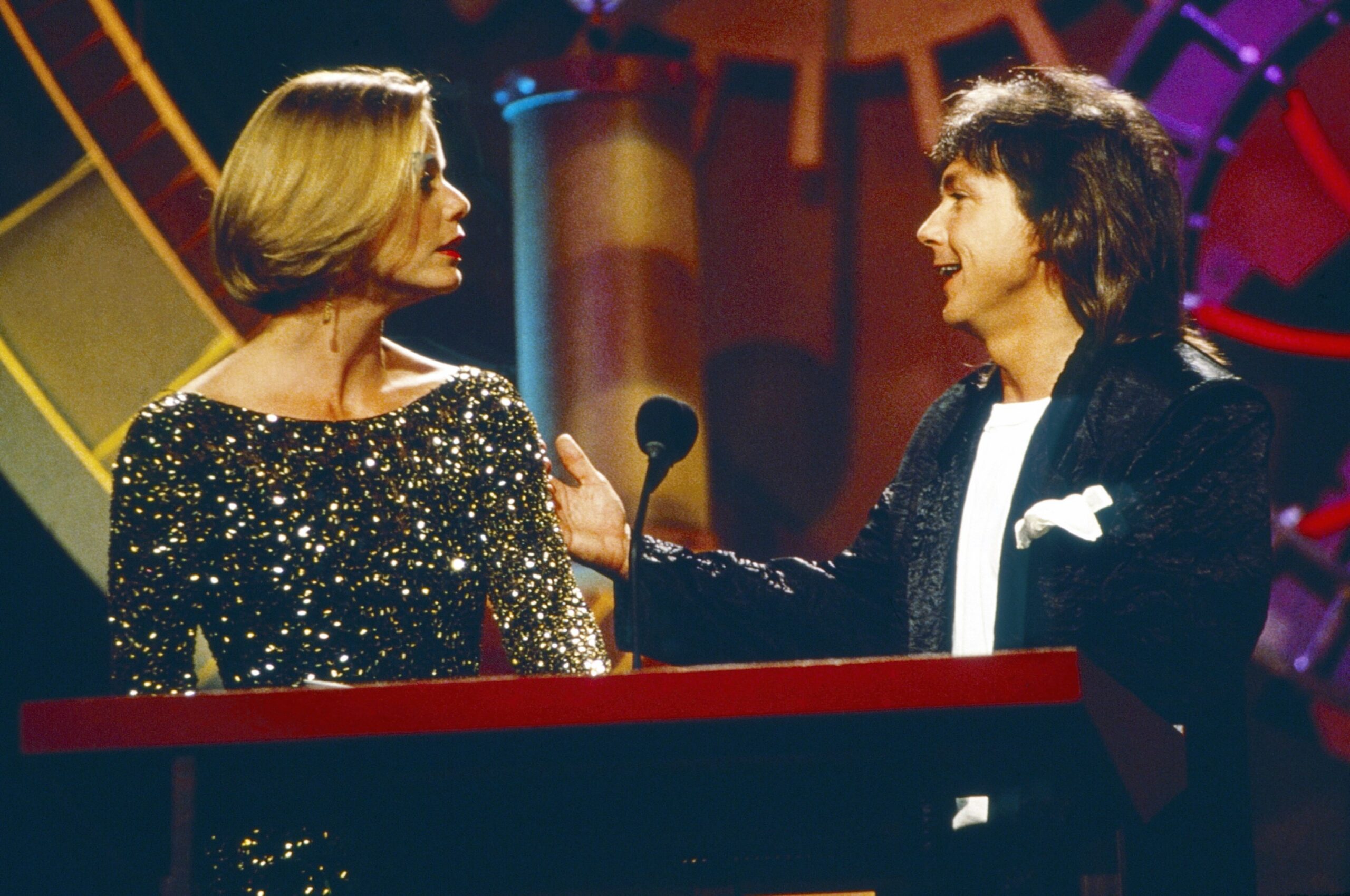 1990 MTV VIDEO MUSIC AWARDS, from left: Susan Dey, David Cassidy, (aired September 6, 1990). 