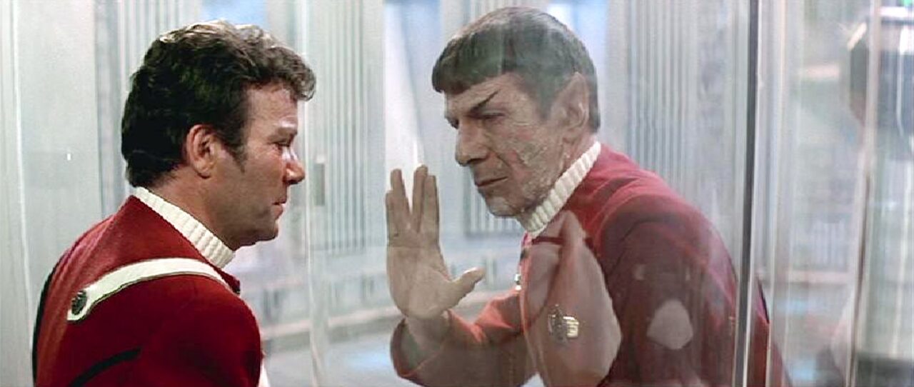 STAR TREK II: THE WRATH OF KHAN, William Shatner, Leonard Nimoy, 1982. Spock gives Kirk the Vulcan 'Live Long & Prosper' salute. ©Paramount. Courtesy: Everett Collection.