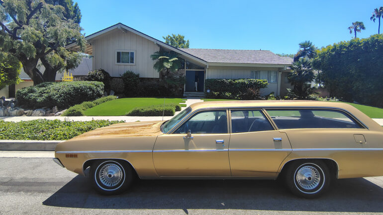 Brady Bunch House opens to Public
