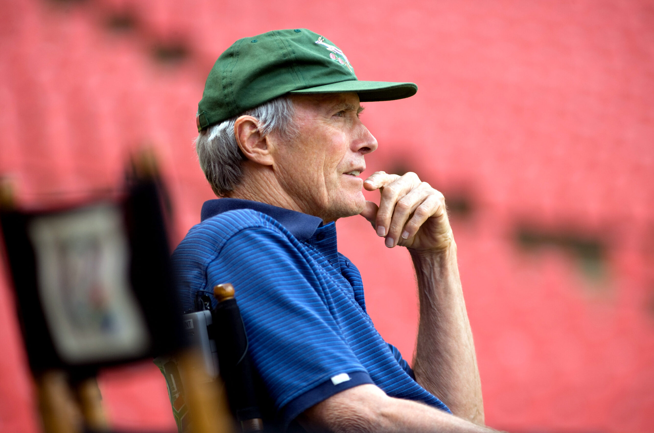 INVICTUS, director Clint Eastwood, on set, 2009.