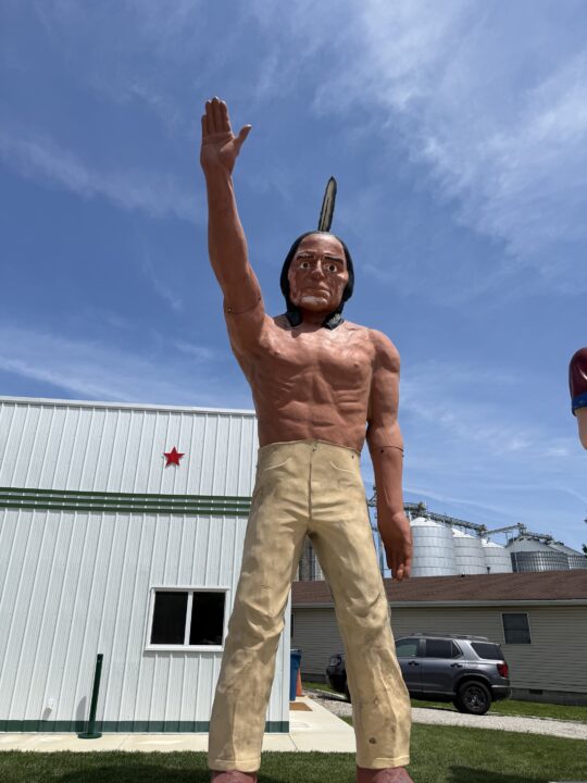 Indian Brave Giant from Bimidgi, Muffler Men