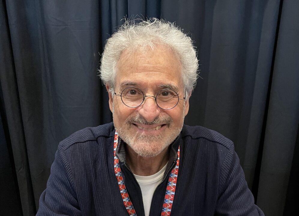 The Hollywood Show, Barry Pearl