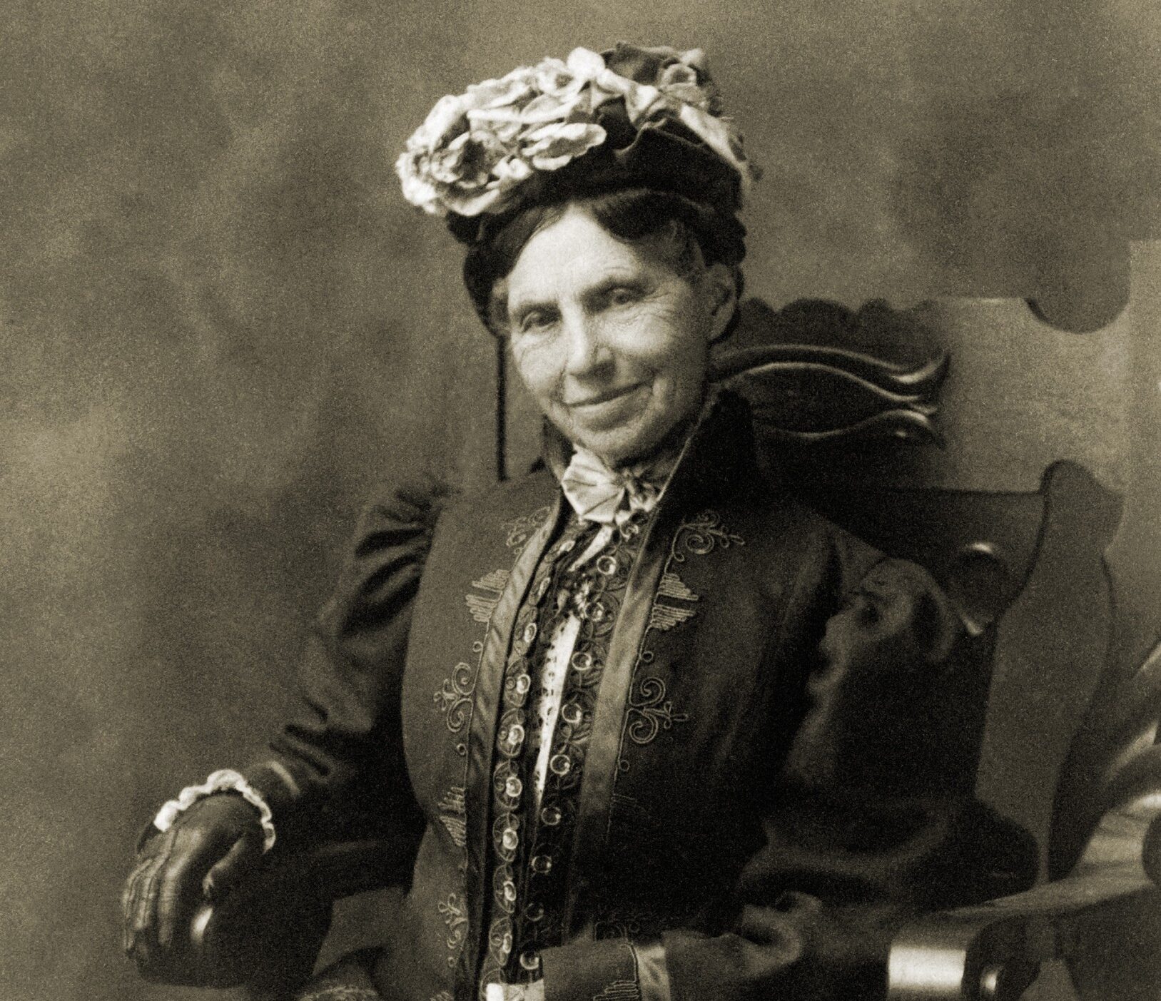 Clara Barton (1821-1912), in retirement after a life of humanitarian nursing and leadership the American Red Cross. Ca. 1906.