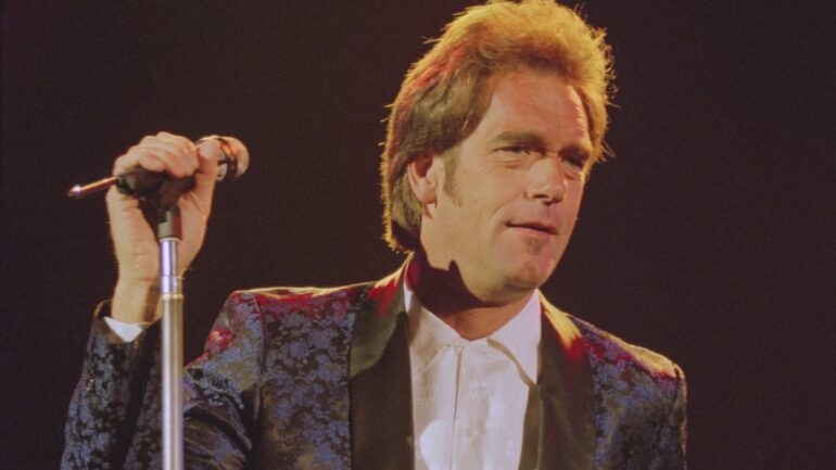 Huey Lewis