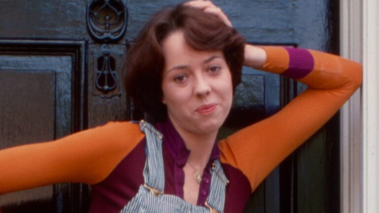 ONE DAY AT A TIME, Mackenzie Phillips