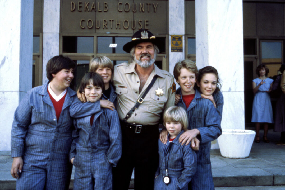 SIX PACK, Tom Abernathy, Benji Wilhoite, Robby Still, Kenny Rogers, Robbie Fleming, Anthony Michael Hall, Diane Lane, 1982