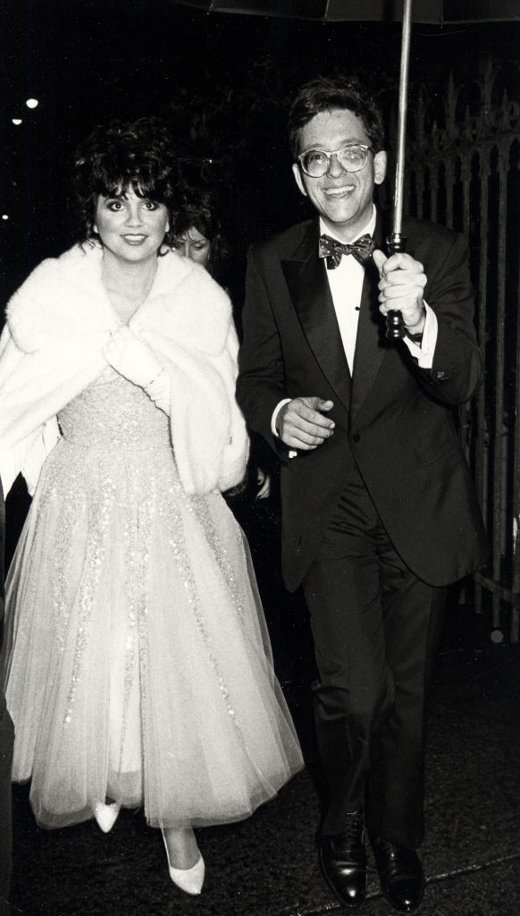 Singer Linda Ronstadt and date George Lucas attending 'Dinner Dance for People of the American Way' on October 24, 1985 at the Puck Building in New York City, New York