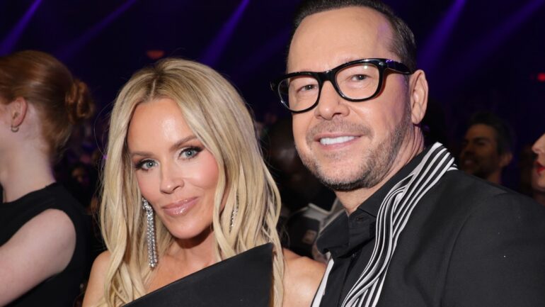 Jenny McCarthy and Donnie Wahlberg
