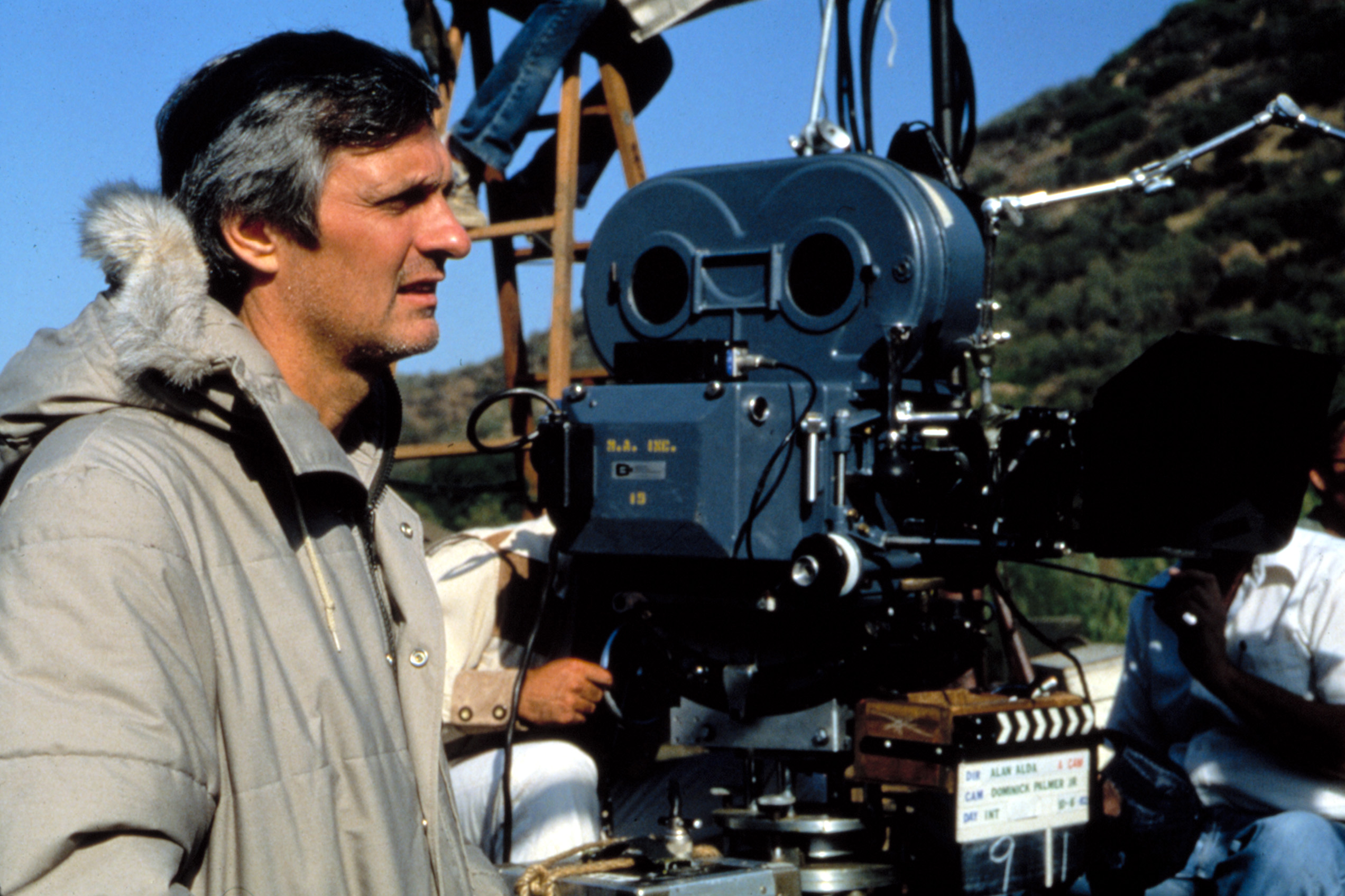 MASH, Alan Alda directing Final Episode, 'Goodbye, Farewell and Amen' aired 2/28/83, Season 11,