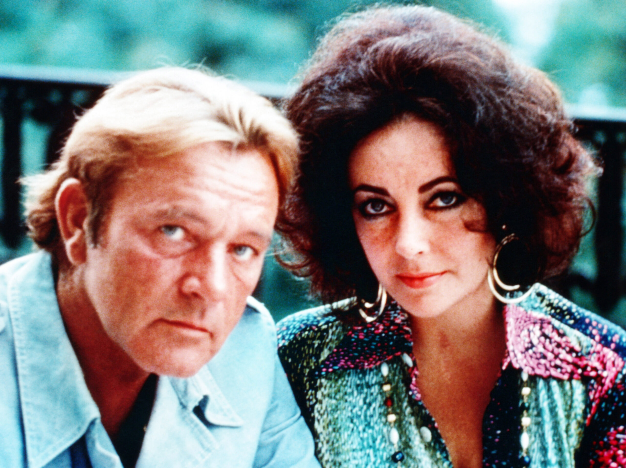HAMMERSMITH IS OUT, from left: Richard Burton, Elizabeth Taylor, 1972