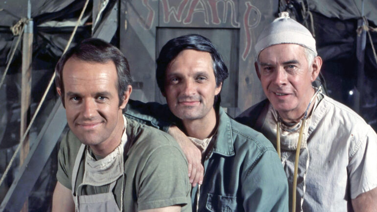 MASH, (aka M*A*S*H*), from left: Mike Farrell, Alan Alda, Harry Morgan, (1975), 1972–1983.